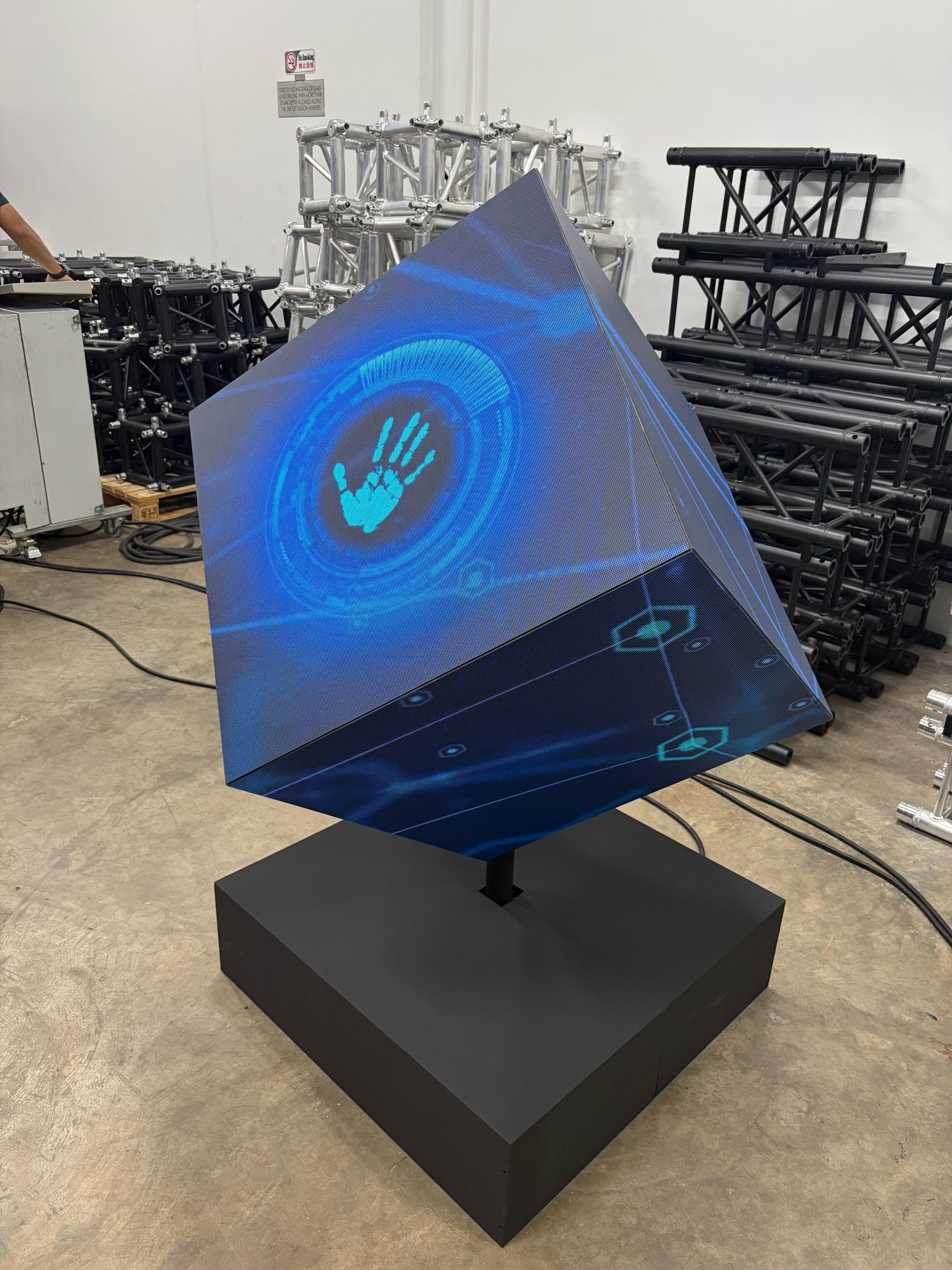 Nexus Compact LED Cube